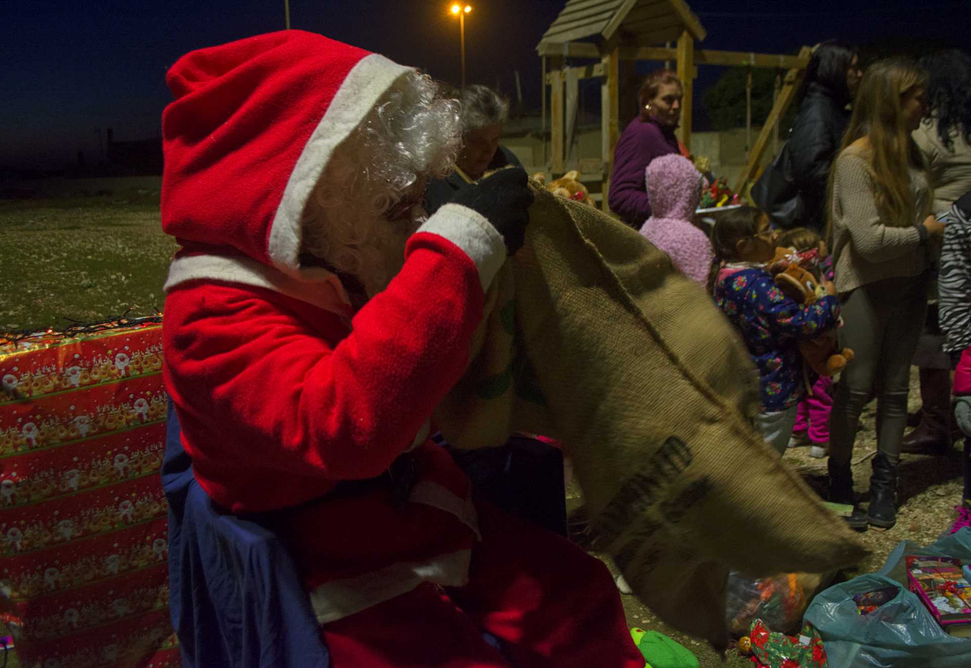 Babbo Natale si  fermato all''Idroscalo